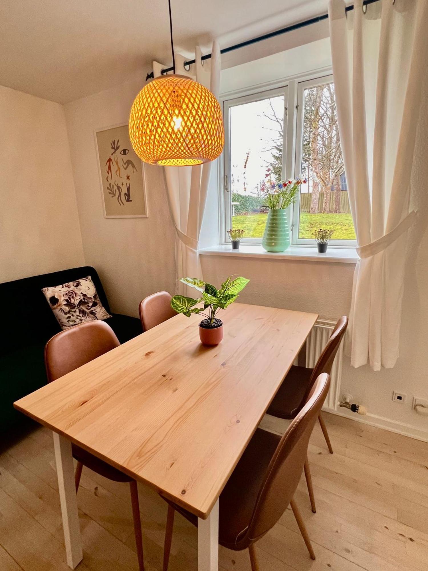 5 Minute Walk To Lego House - 50M2 Cozy Apartment- D Unit Billund Exterior photo